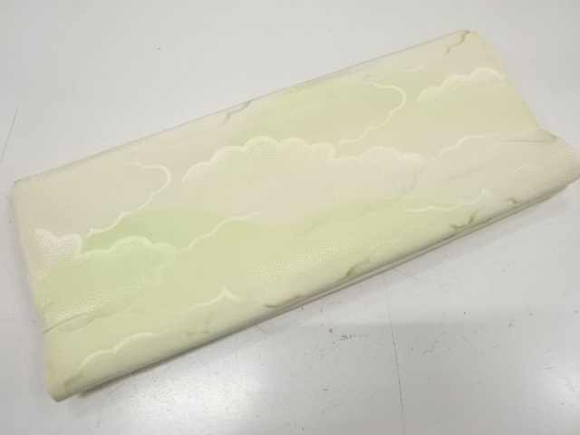 アンティーク　雲模様織り出し　長襦袢洗い張り